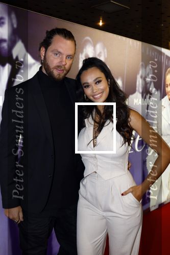 Amsterdam 7 februari 2022
Premiere Marry me in pathe arena. Romy Monteiro met vriend Jasper Suyk