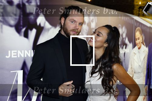 Amsterdam 7 februari 2022
Premiere Marry me in pathe arena. Romy Monteiro met vriend Jasper Suyk