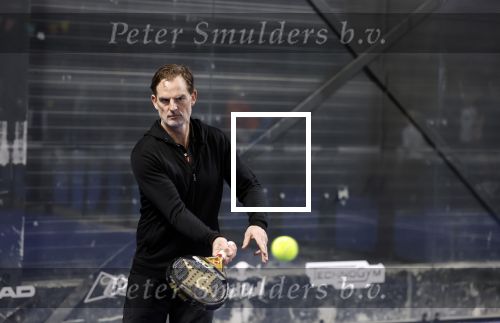 Amsterdam 12 februari 2022
Opening Plaza Padel in Amsterdam west . Aanwezig oa Ronald de Boer Jan Joost v Gangelen Kenneth Perez John v Lottum en Aron Winter.