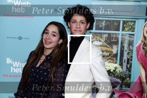 Amsterdam 14 februari 2022
Premiere ik wist het in Tuschinski.
Sem Ben Yakar met (een) vriendin