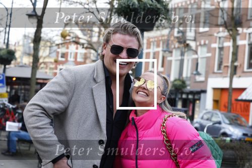 Amsterdam 30 januari 2022
Thomas Berge en zijn vriendin Elianne Zweipfenning in Amsterdam zuid.