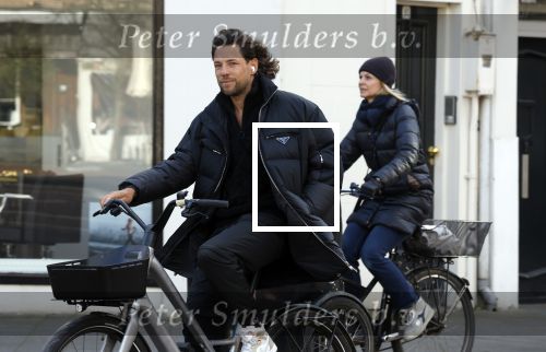 Amsterdam 11 februari 2022
Thomas Dekker op zijn fiets in AMSTERDAM.