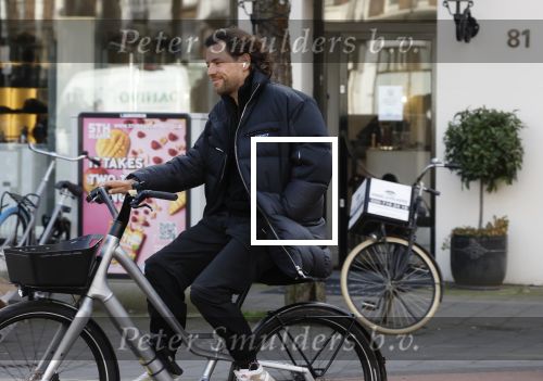 Amsterdam 11 februari 2022
Thomas Dekker op zijn fiets in AMSTERDAM.