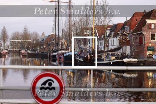 Weesp 11 januari 2022
Weesp bij night . De jeugd mag weer sporten .