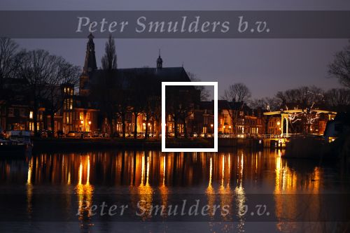 Weesp 11 januari 2022
Weesp bij night . De jeugd mag weer sporten .