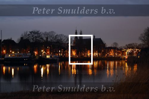 Weesp 11 januari 2022
Weesp bij night . De jeugd mag weer sporten .