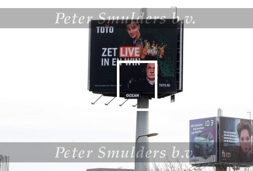 Den Haag Muiden 8 februari 2022
Abri aan A1 A12 Toto Abri met daarop Wilfred Genee en Dick Advocaat