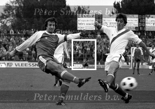 Willy v d Kuylen
191080

PETER SMULDERS BV