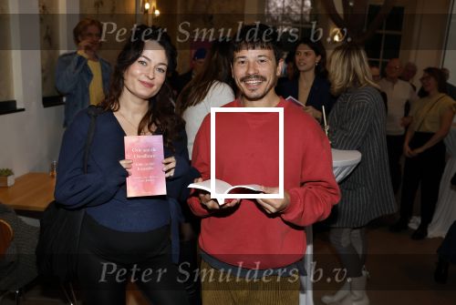Amsterdam 13 februari 2023
Boekpresentatie van Gaite Jansen .
Geza Weisz en een zwangere Anna v t Hek