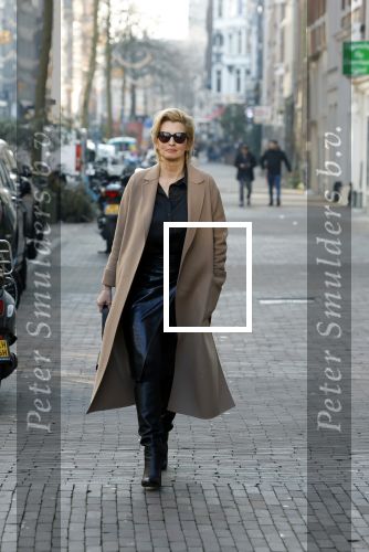 Amsterdam 14 februari 2023
Anouk Smulders op straat in Amsterdam centrum.