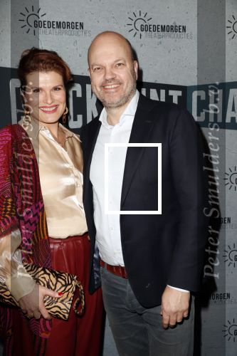 Spijkenisse 30 januari 2023
Premiere Checkpoint Charlie.
Anouk v Nes met partner