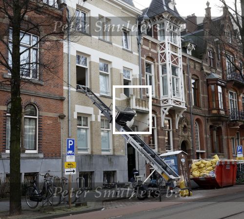 Amsterdam 10 februari 2023
Het prachtige nieuwe huis van Chantal janzen en haar man Marco Geeratz wordt helemaal gestript en daarna mooi verbouwd.