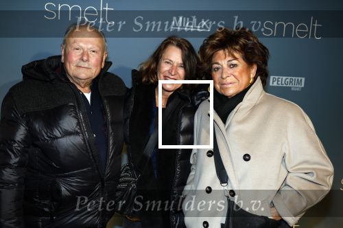 Amsterdam 23 januari 2023
Premiere Smelt met in de hoofdrol Ernst Daniel Smid.
De feestelijke premiere vond plaats in Tuschinski. Christine Kroonenberg met vrienden
