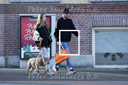 Amsterdam 13 februari 2023
Davy Klaassen met vriendin en hond in Amsterdam zuid