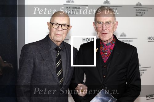 Amsterdam 9 februari 2023
Premiere Messa da Requiem van het Nationaal ballet in de Stopera. Hans v Manen met partner