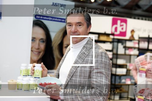 Amsterdam 18 februari 2023
Hein Vegeer en zijn dochter staan met div produkten op de huishoudbeurs (JustBfit Sport)