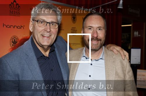 Baarn 28 januari 2023
Premiere liedjes Robert Long in de speeldoos in Baarn.
Henk Krol met partner