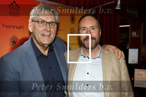 Baarn 28 januari 2023
Premiere liedjes Robert Long in de speeldoos in Baarn.
Henk Krol met partner