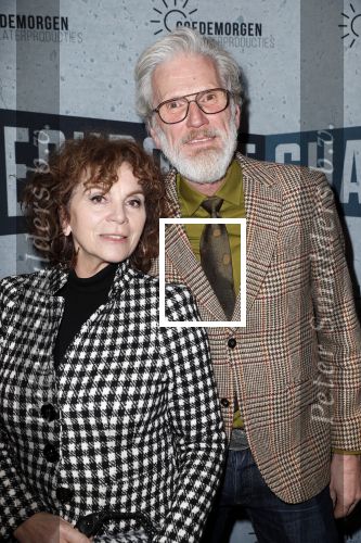 Spijkenisse 30 januari 2023
Premiere Checkpoint Charlie. Henriette Tol met man Snoek