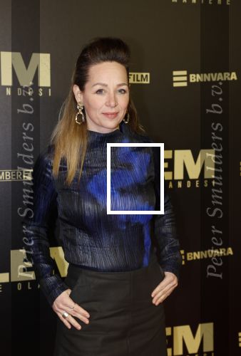 Amsterdam 30 januari 2023
Premiere Klem in Tuschinski met in de hoofdrollen Georgina Verbaan Barry Atsma Jacob Derwig Claudia Vismara Antonio Rampino Zoe Cusell Yenthe Bos en Marie  Mae v Zuilen. Loek Peters met zijn partner Ilse Heus