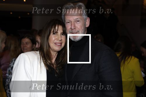 Amsterdam 11 februari 2023
Premiere Soy Kroon in het nieuwe deLamar theater.
Isa Hoes met haar broer Onno Hoes