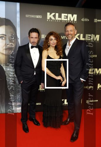Amsterdam 30 januari 2023
Premiere Klem in Tuschinski met in de hoofdrollen Georgina Verbaan Barry Atsma Jacob Derwig Claudia Vismara Antonio Rampino Zoe Cusell Yenthe Bos en Marie  Mae v Zuilen.