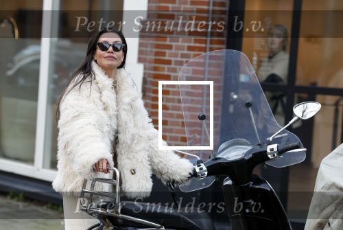 Amsterdam 7 februari 2023
Jaimie Vaes op haar vespa scooter in Amsterdam zuid.