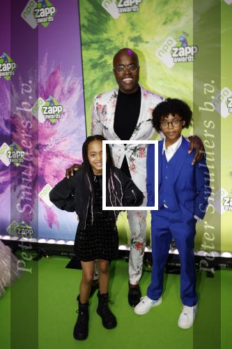 Hilversum 28 januari 2023
Zapp awards in studio 21 .
Jandino Asporaat met kinderen
