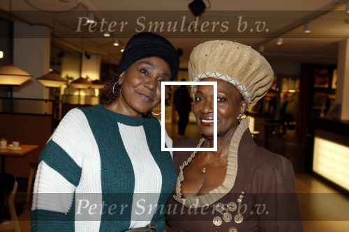 Amstelveen 6 februari 2023
Premiere African mama\'s in schouwburg Amstelveen.
Jetty Weels (Mai Tai) en Gerda Havertong