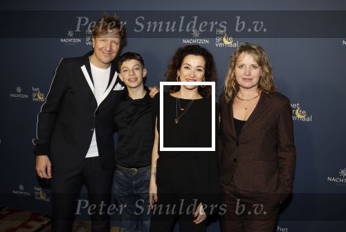 Amsterdam 2 februari 2023
Premiere de Magie van Valentijn in Tuschinski met in de hoofdrol Birgit Schuurman . Iris Hond en Lakshmi speelden de titelsong. Klaas v Kruistum Delano Birgit Schuurman en Ricky Koole