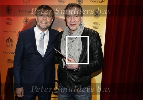 Baarn 28 januari 2023
Premiere liedjes Robert Long in de speeldoos in Baarn.
Kristof Rutsaert en Hans v Barneveld