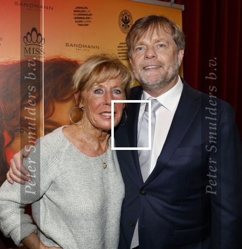 Baarn 28 januari 2023
Premiere liedjes Robert Long in de speeldoos in Baarn.
Kristof Rutsaert en Joke Bruijs