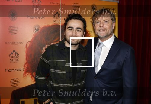 Baarn 28 januari 2023
Premiere liedjes Robert Long in de speeldoos in Baarn.
Kristof Rutsaert en Jordy v Loon