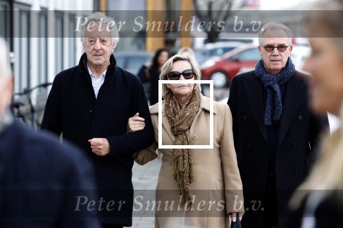 Amsterdam 4 februari 2023
Herdenkingsdienst/Begrafenis Heddy Lester.
Mariska v Kolck met Hans v Willigenburg en Edvard Niessing