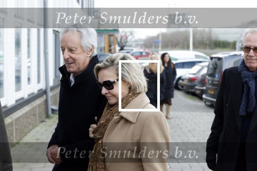 Amsterdam 4 februari 2023
Herdenkingsdienst/Begrafenis Heddy Lester.
Mariska v Kolck met Hans v Willigenburg en Edvard Niessing