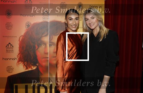 Baarn 28 januari 2023
Premiere liedjes Robert Long in de speeldoos in Baarn.
Miss Nederland Ona Moody en ex Miss Nederland Denise Speelman