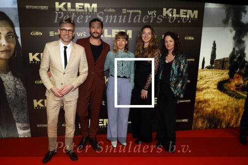 Amsterdam 30 januari 2023
Premiere Klem in Tuschinski met in de hoofdrollen Georgina Verbaan Barry Atsma Jacob Derwig Claudia Vismara Antonio Rampino Zoe Cusell Yenthe Bos en Marie  Mae v Zuilen. Patrick Martens met zijn vriend