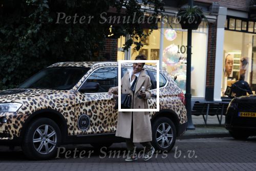 Amsterdam 24 januari 2023
Patty Brard met haar panter BMW in Amsterdam zuid