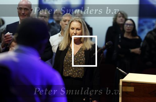 Amsterdam 4 februari 2023
Herdenkingsdienst/Begrafenis Heddy Lester.
Pinkstergemeente Molenkade. Petra Berger is de Begrafenisondernemer