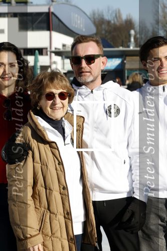 Amsterdam 7 februari 2023
Presentatie Hollandse 100 / Lymphe&Co op de Jaap Edenbaan . Aanwezig oa Prinses Margriet Prins Bernhard Monique des Bouvrie Jan des Bouvrie Marianne Timmer Benjamin Aslan en Nino Wilkes .