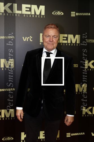 Amsterdam 30 januari 2023
Premiere Klem in Tuschinski met in de hoofdrollen Georgina Verbaan Barry Atsma Jacob Derwig Claudia Vismara Antonio Rampino Zoe Cusell Yenthe Bos en Marie  Mae v Zuilen. Rene Mioch