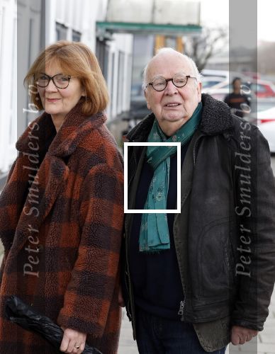 Amsterdam 4 februari 2023
Herdenkingsdienst/Begrafenis Heddy Lester.
Rob v d Meeberg met zijn vrouw