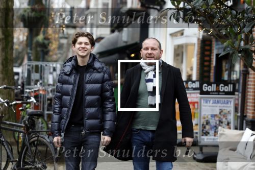Amsterdam 24 januari 2023
Robert leroy met zijn zoon Senny in Amsterdam zuid.