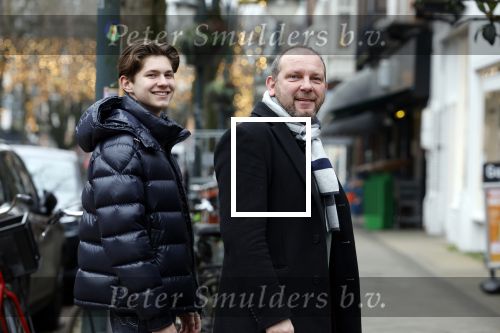 Amsterdam 24 januari 2023
Robert leroy met zijn zoon Senny in Amsterdam zuid.