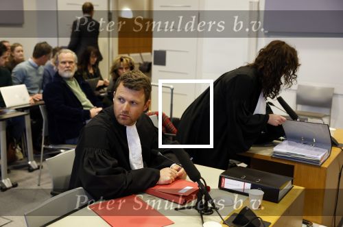 Utrecht 9 februari 2023
Kort geding Roxeanne Hazes vs. Rachel Hazes, Rachel Hazes komt aan bij de rechtbank in Utrecht. Rachel haar advocaat is Royce de Vries en ze had haar vrienden Joop Kruis Willem v Boxtel Jacqueline Slaats em Riccardo Klaverdijk bij zich.