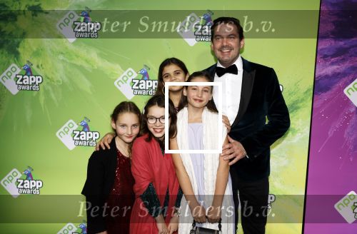 Hilversum 28 januari 2023
Zapp awards in studio 21 . Ruben Nicolai met dochter en vriendinnen