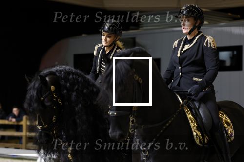 Amsterdam 28 januari 2023
Samantha Steenwijk rijdt op haar paard een kuhr terwijl ze zingt tijdens Jumping Amsterdam in de RAI.