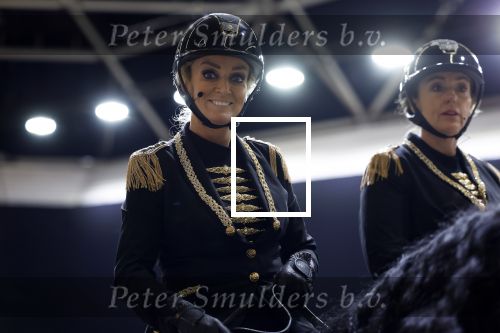 Amsterdam 28 januari 2023
Samantha Steenwijk rijdt op haar paard een kuhr terwijl ze zingt tijdens Jumping Amsterdam in de RAI.