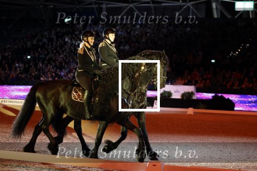 Amsterdam 28 januari 2023
Samantha Steenwijk rijdt op haar paard een kuhr terwijl ze zingt tijdens Jumping Amsterdam in de RAI.