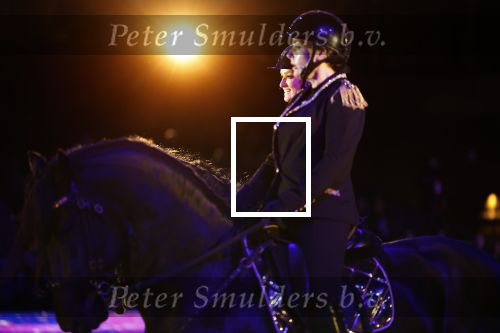 Amsterdam 28 januari 2023
Samantha Steenwijk rijdt op haar paard een kuhr terwijl ze zingt tijdens Jumping Amsterdam in de RAI.